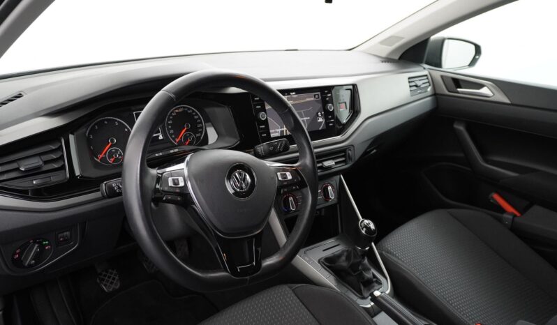 
								Volkswagen Polo 2019 full									