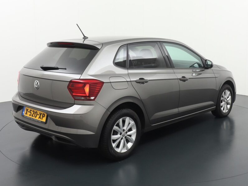 
								Volkswagen Polo 2020 full									