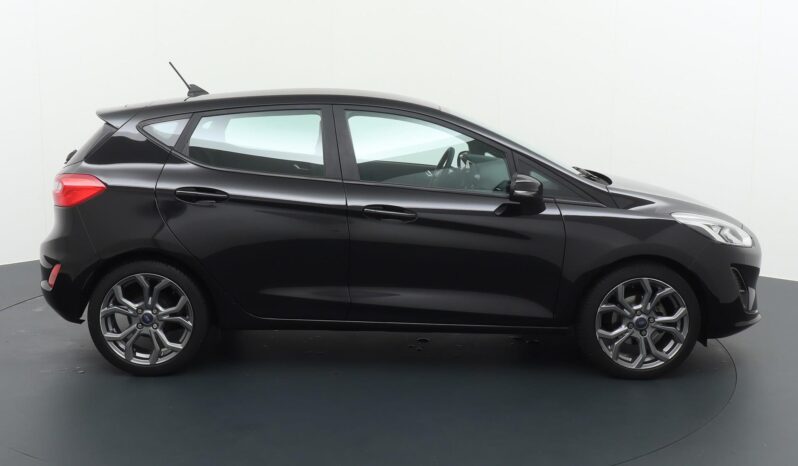 
								Ford Fiesta 2020 full									