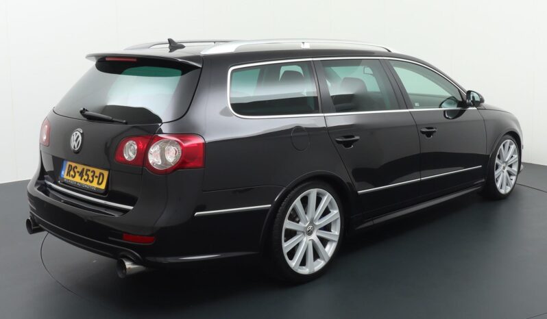 
								Volkswagen Passat 2008 full									
