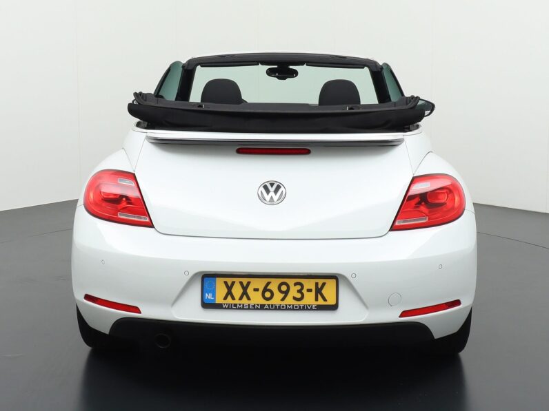 
								Volkswagen Beetle 2015 full									
