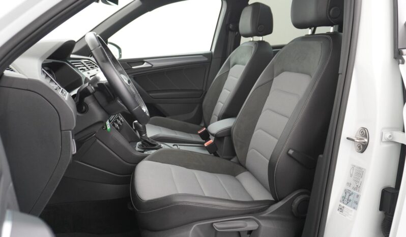 
								Volkswagen Tiguan 2019 full									