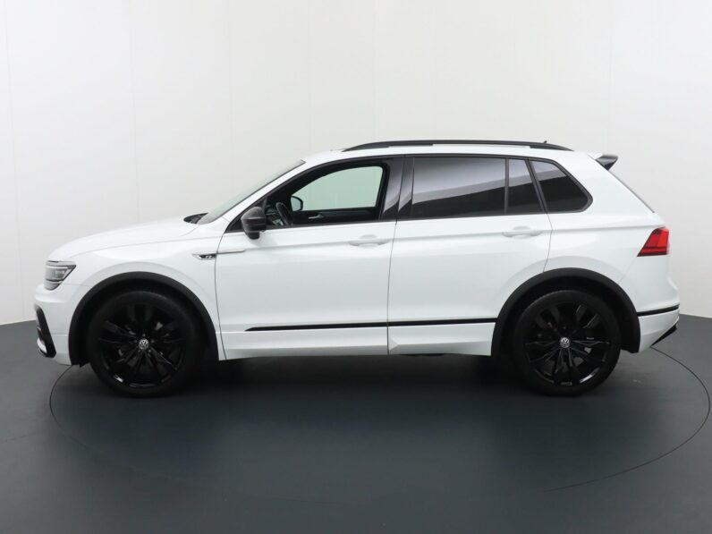 
								Volkswagen Tiguan 2019 full									