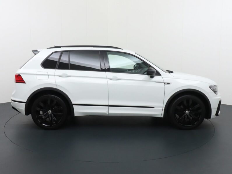 
								Volkswagen Tiguan 2019 full									
