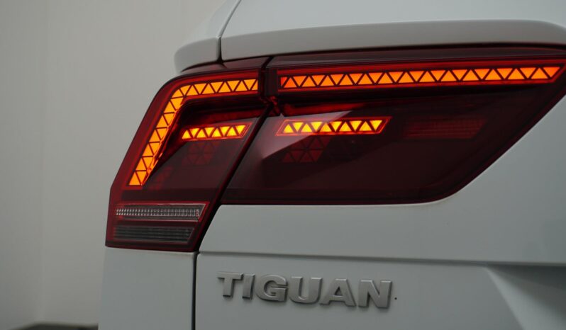 
								Volkswagen Tiguan 2019 full									