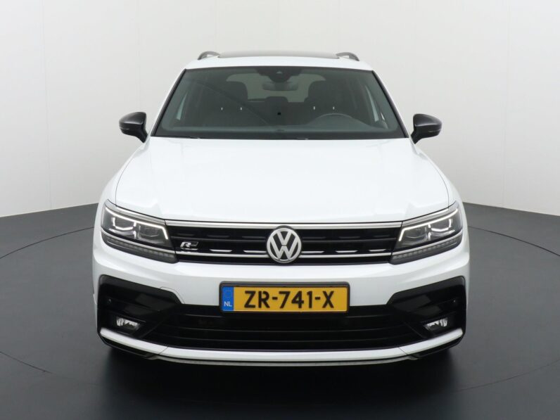 
								Volkswagen Tiguan 2019 full									
