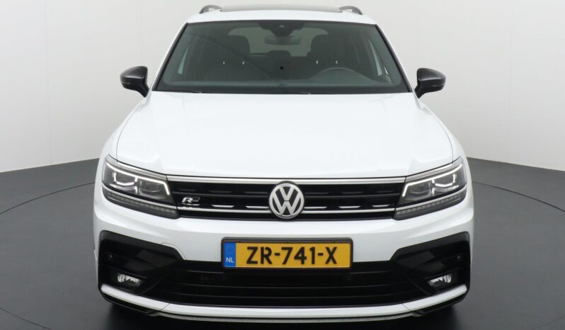 
								Volkswagen Tiguan 2019 full									