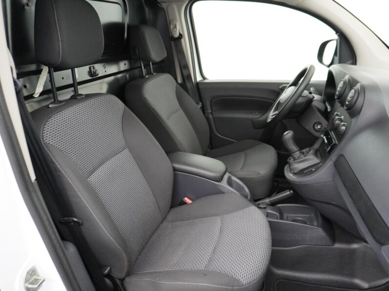 
								Mercedes-Benz Citan 2017 full									