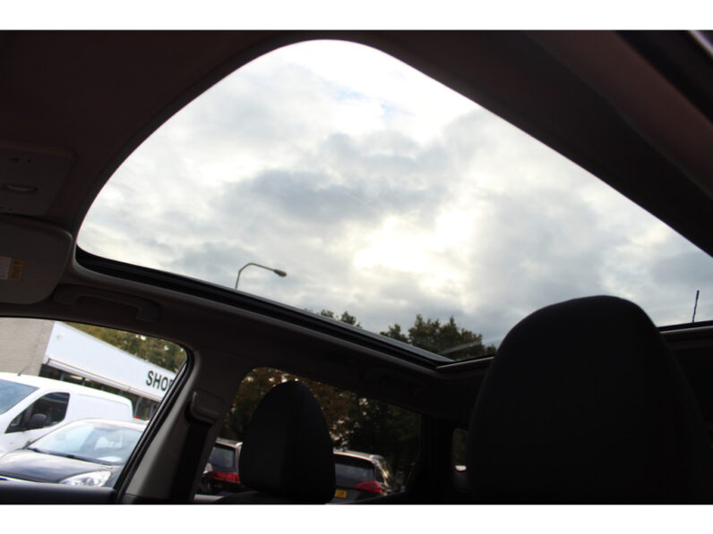 
								Nissan QASHQAI 2015 full									