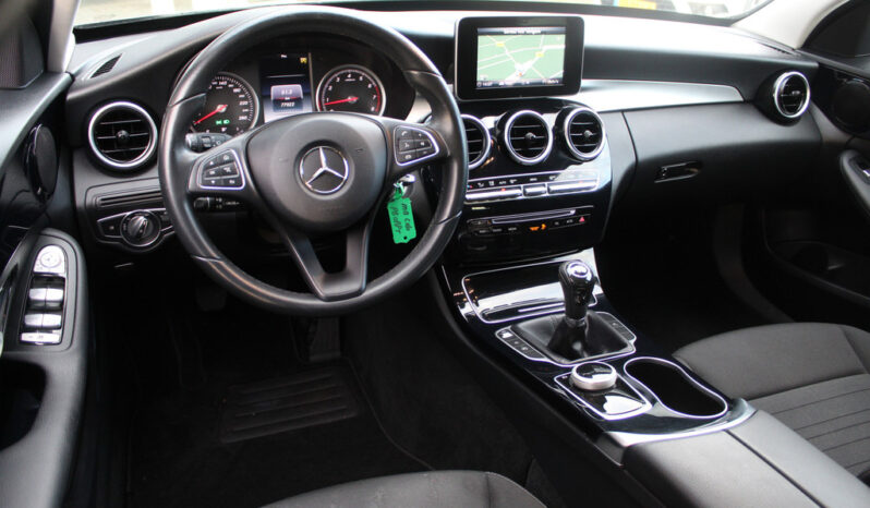 
								Mercedes-Benz C-Klasse 2017 full									