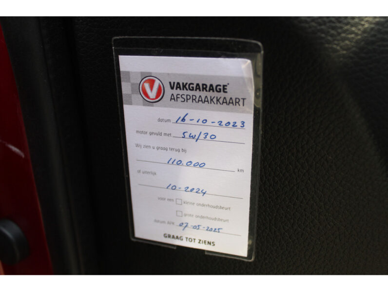 
								Nissan QASHQAI 2019 full									
