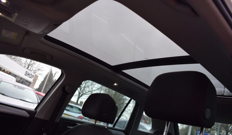 
								Volkswagen Tiguan 2016 full									