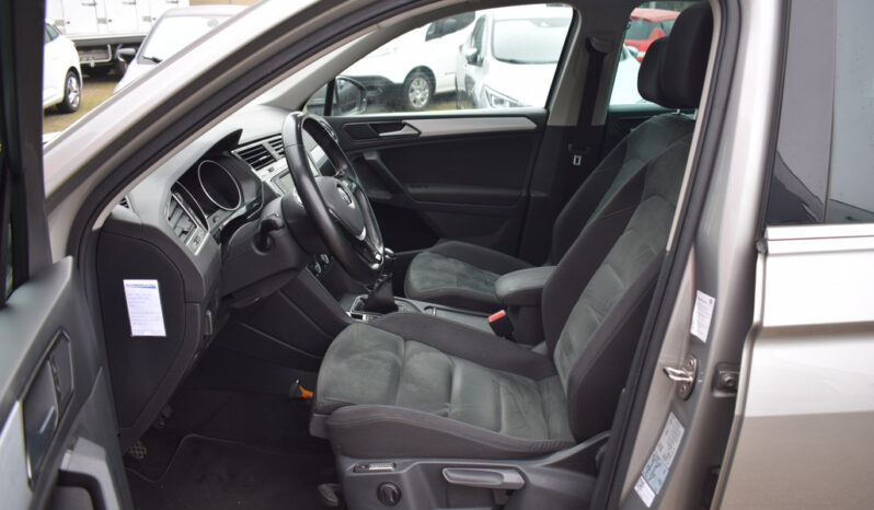 
								Volkswagen Tiguan 2016 full									