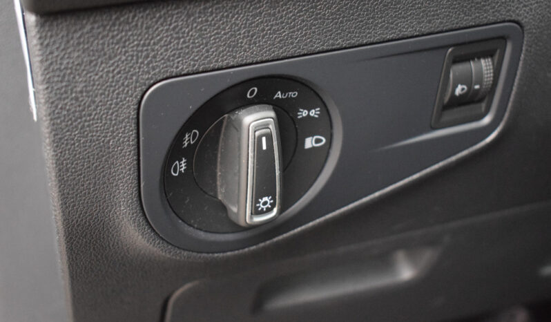 
								Volkswagen Tiguan 2016 full									