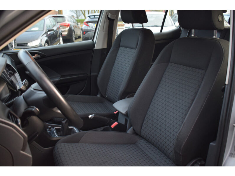 
								Volkswagen T-Cross 2020 full									