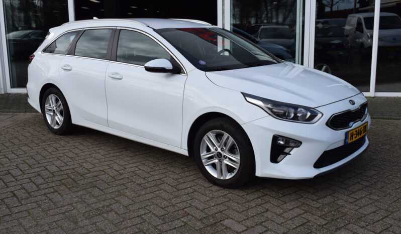 
								Kia Ceed Sportswagon 2020 full									