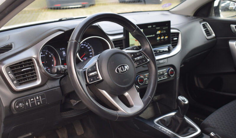 
								Kia Ceed Sportswagon 2020 full									